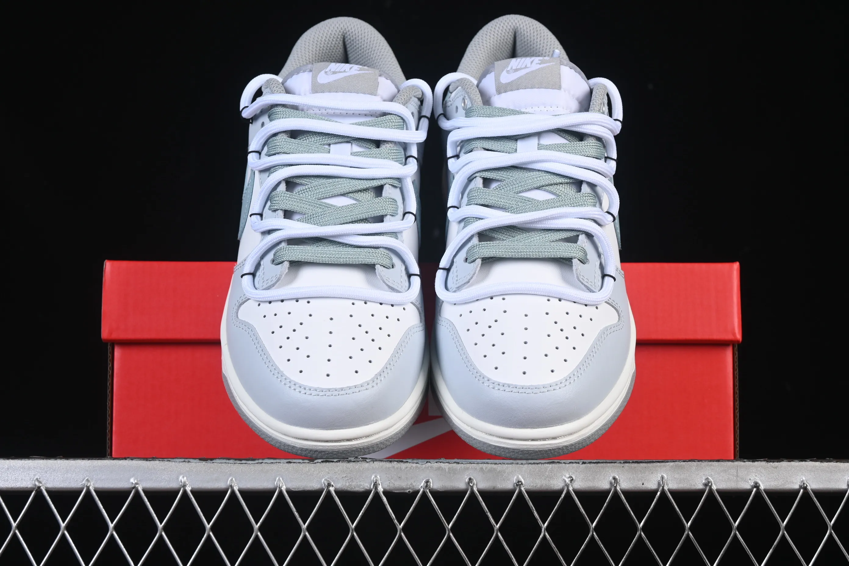 All categories Nk SB Dunk Series Nk SB Dunk Low High-end customized low-top sneakers Nike SB Dunk Low "Just Do It" Anniversary high-end customized low-top casual sneakers GG0508-037